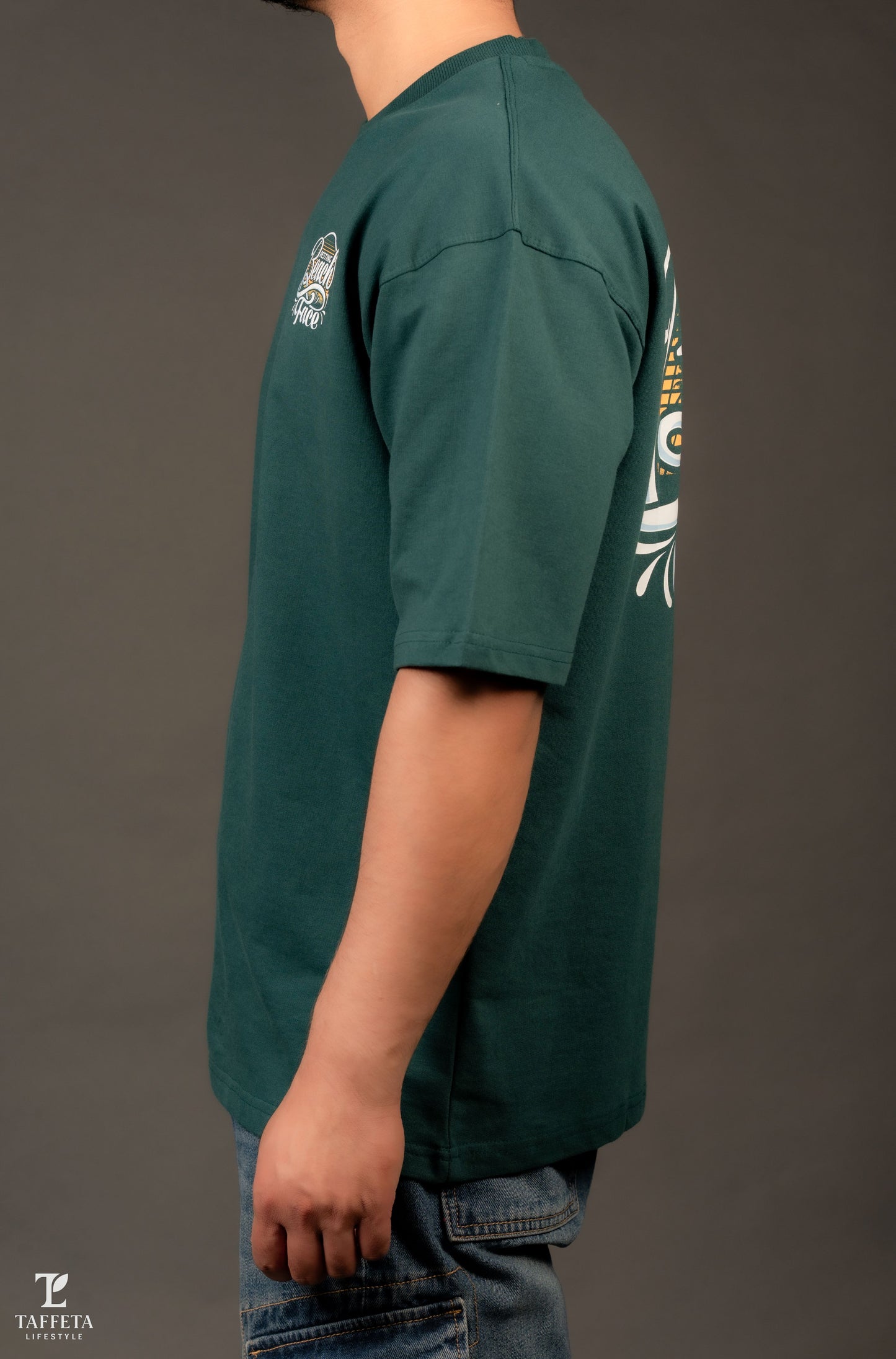 Emerald “Resting Beach Face” Oversized Tee.