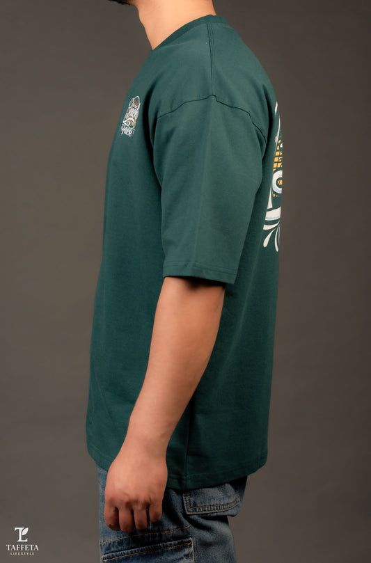 Emerald “Resting Beach Face” Oversized Tee.